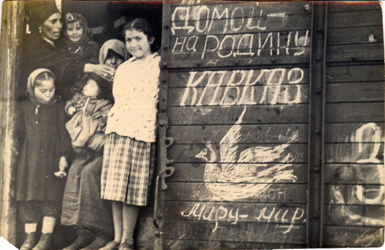 Фотовыставка "Возрождение"